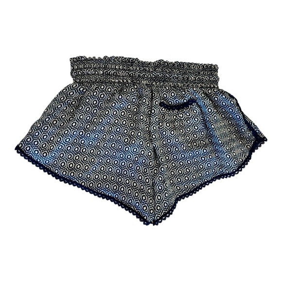 Paloma Blue Crochet Printed Silk Satin Short Medium EUC - Picture 4 of 9